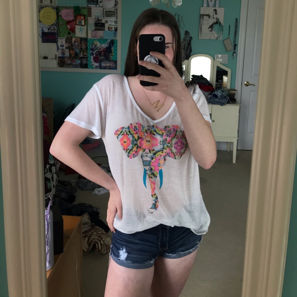 Bethany Mota Elephant Tee Size Medium